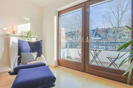 Zimmer Düsseldorf Golzheim - 1 Zimmer, 1.800&euro; | Angebot:24645643