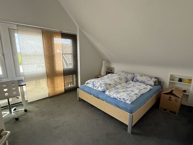 Provisionsfrei* Lage, Lage, Lage: möblierte 2-Z.-Wohnung mit Loggia & Weitblick in Meerbusch - 2- Meerbusch Lank-Latum | Angebot:27287410