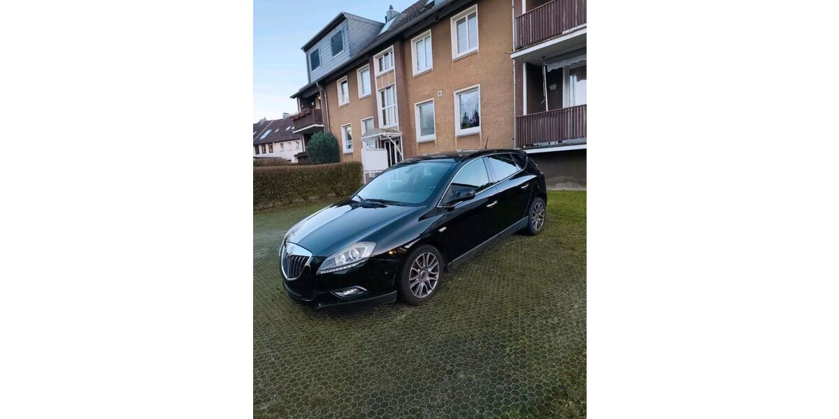 Lancia Delta 277.883 km 1.590 &euro; Heiligenhaus 42579