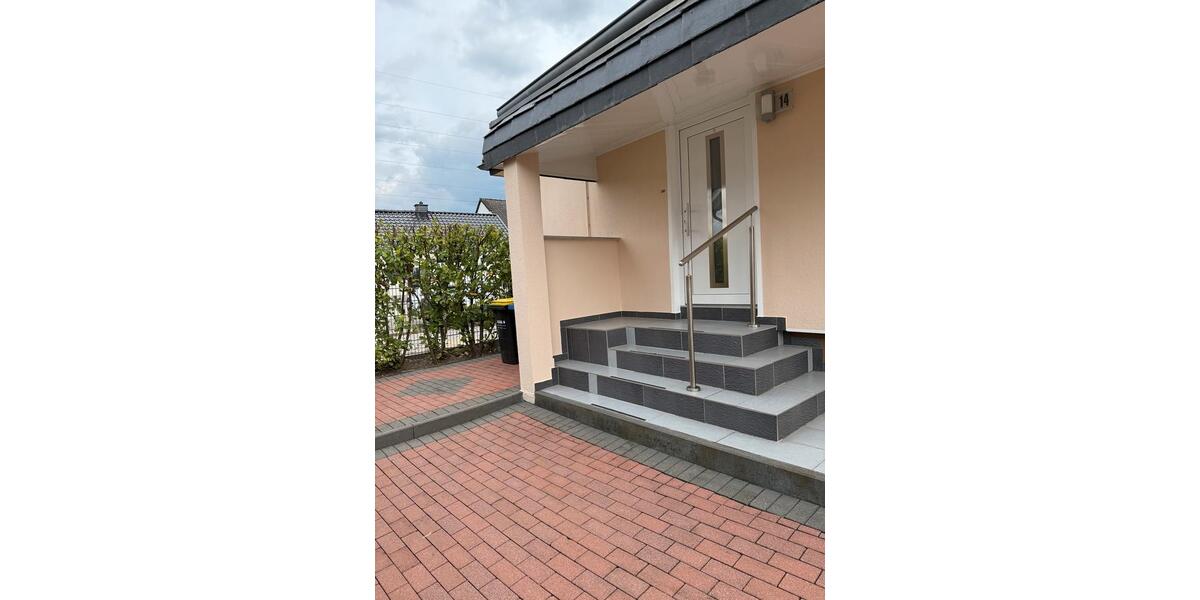 Einfamilienhaus Essen Stadtbezirk VI - 3 Zimmer, 84 m&sup2;, 1.280&euro; | Angebot:26568104