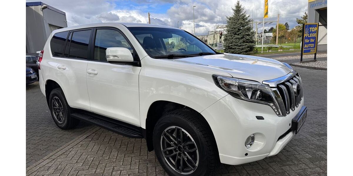 Toyota Land Cruiser 147.000 km 38.999 &euro; Kevelaer 47623
