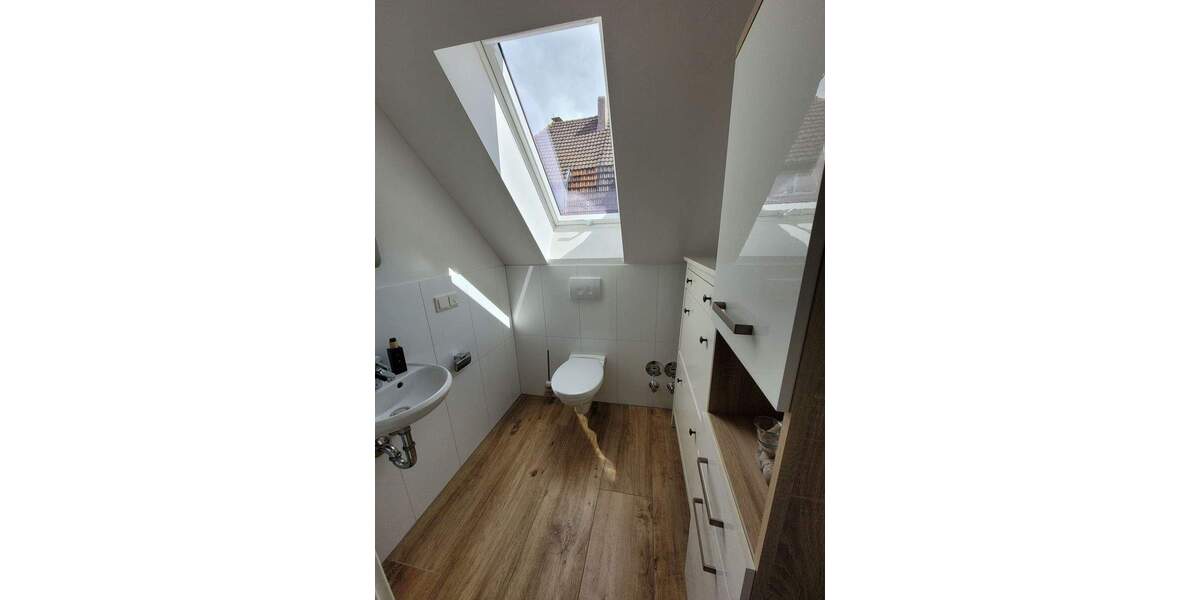 Etagenwohnung Rheinberg - 2 Zimmer, 75 m&sup2;, 900&euro; | Angebot:26684128