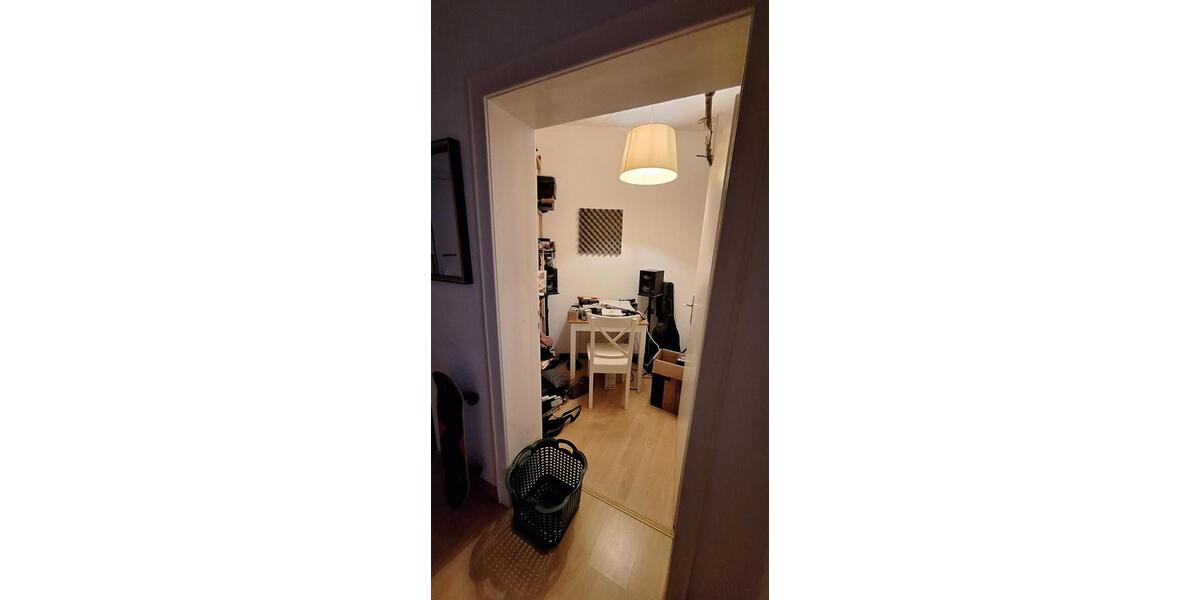 Erdgeschoßwohnung Essen Stadtbezirk II - 1 Zimmer, 52 m&sup2;, 440&euro; | Angebot:25920078