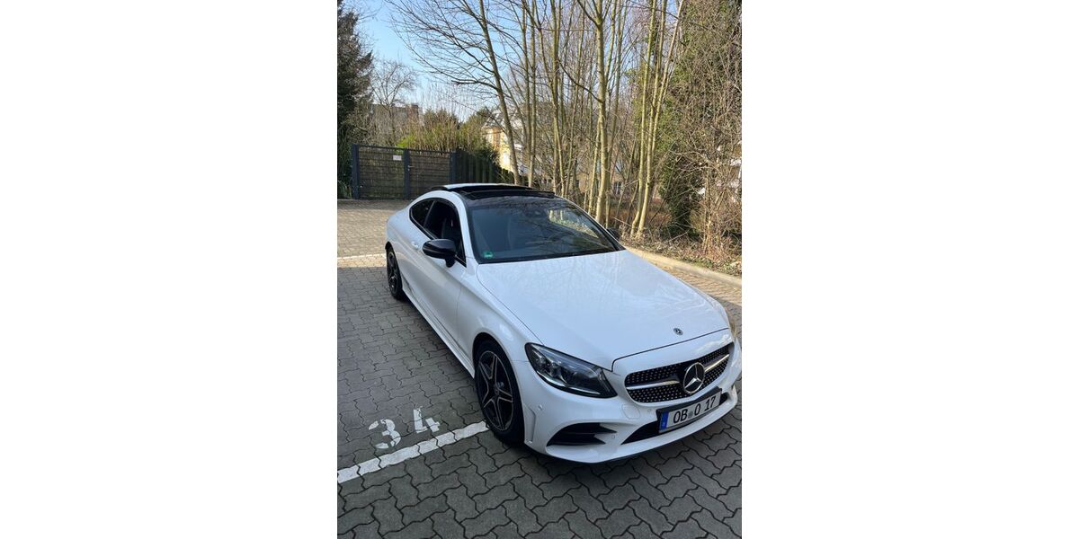 Mercedes-Benz C 300 130.126 km 27.700 &euro; Mülheim an der Ruhr 45468