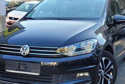 VW Touran 112.000 km 21.990 &euro; Essen 45144