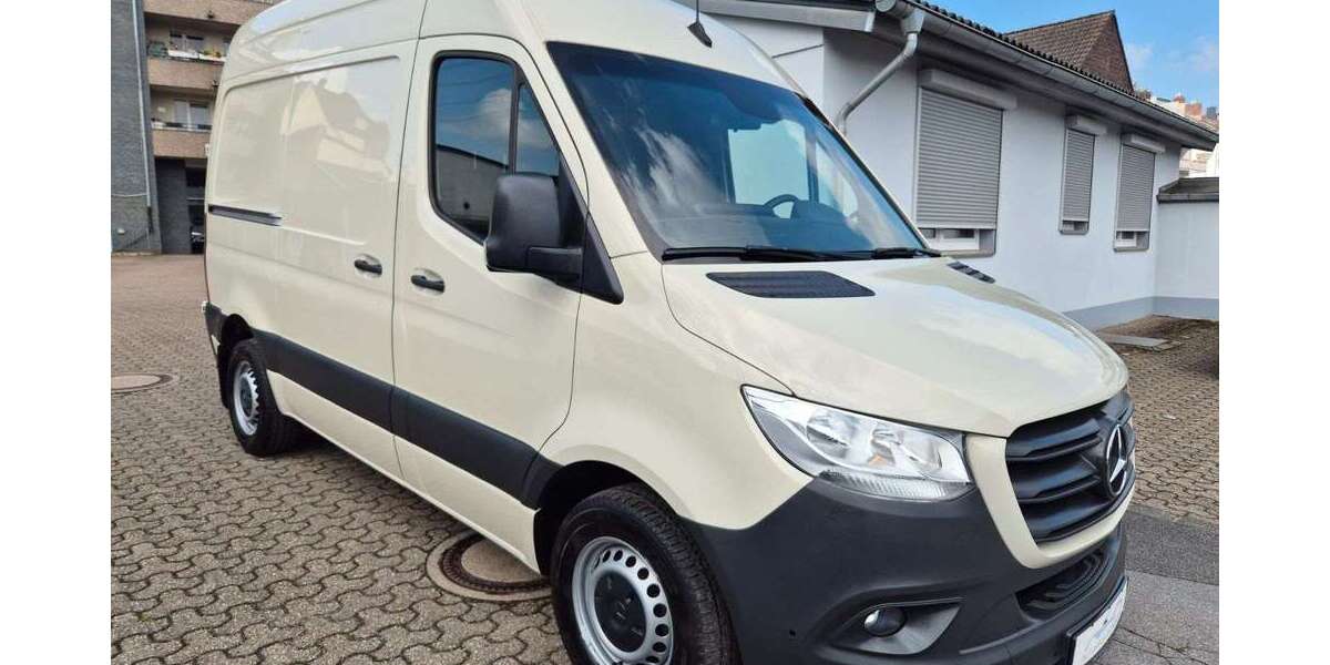 Mercedes-Benz Sprinter 125.000 km 26.750 &euro; Düsseldorf 40591