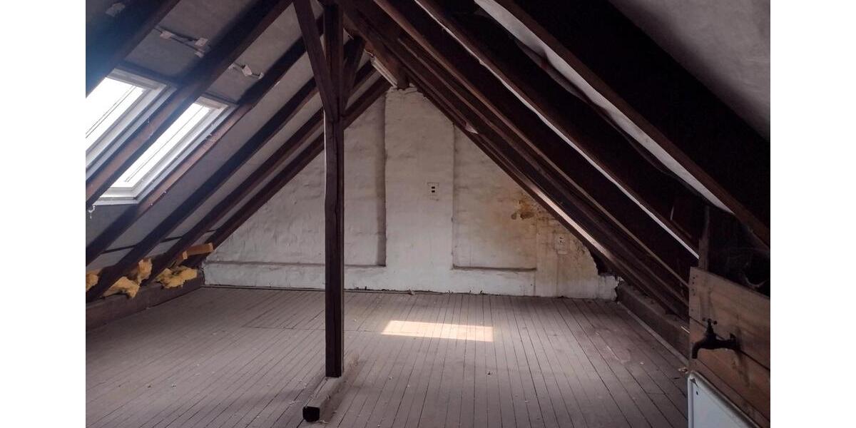 Mehrfamilienhaus, Wohnhaus Duisburg Hamborn - 12 Zimmer, 370 m&sup2;, 320.000&euro; | Angebot:27263076