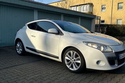 Renault Megane 204.000 km 2.800 &euro; duisburg 47249