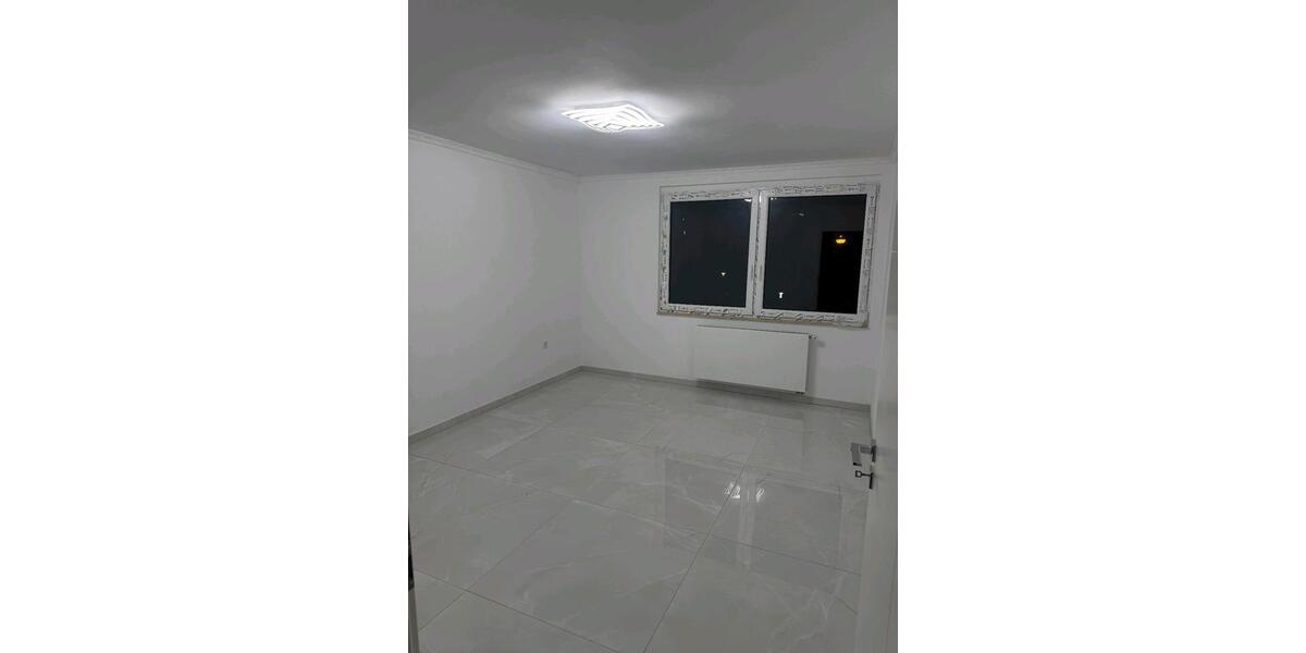 Etagenwohnung Duisburg Walsum - 2 Zimmer, 65 m&sup2;, 800&euro; | Angebot:25843811