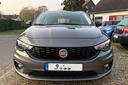Fiat Tipo 66.200 km 10.820 &euro; Moers 47441