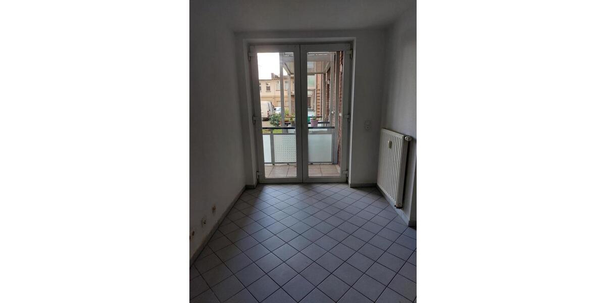 Etagenwohnung Duisburg Hamborn - 3.5 Zimmer, 77 m&sup2;, 546&euro; | Angebot:25712256