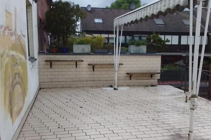 Wohnung Moers - 3 Zimmer, 100 m&sup2;, 1.000&euro; | Angebot:26644898