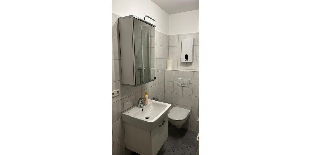 Dachgeschoßwohnung Dinslaken - 2.5 Zimmer, 58 m&sup2;, 485&euro; | Angebot:26050255