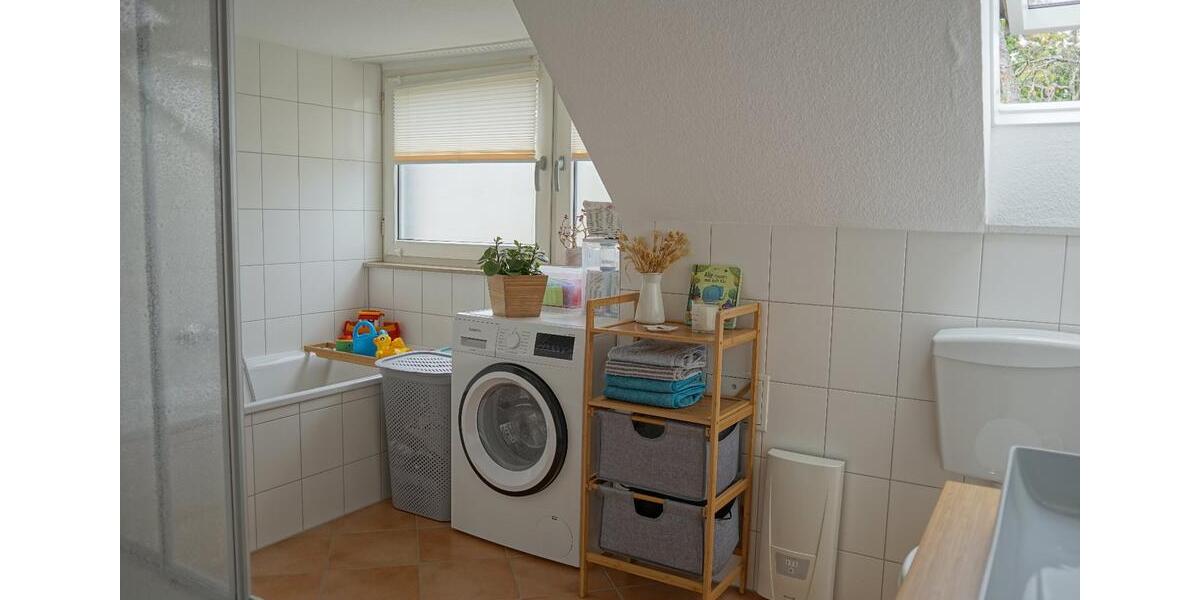 Dachgeschoßwohnung Essen Stadtbezirk II - 4 Zimmer, 95 m&sup2;, 379.000&euro; | Angebot:25960748