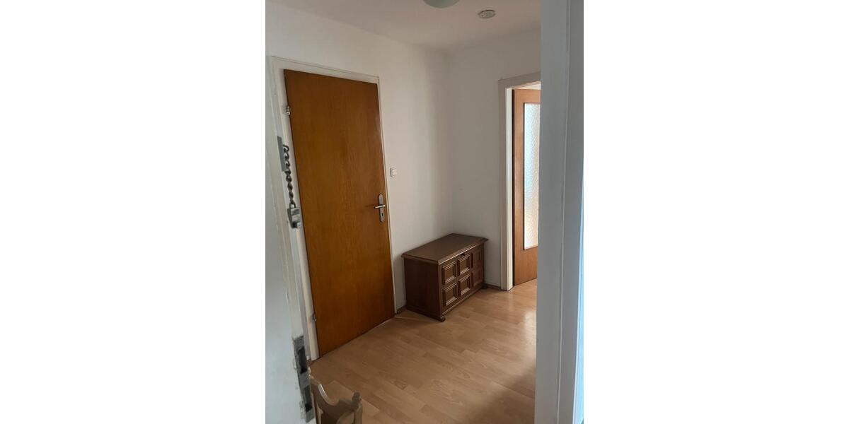 Dachgeschoßwohnung Moers - 2 Zimmer, 36 m&sup2;, 640&euro; | Angebot:26677995