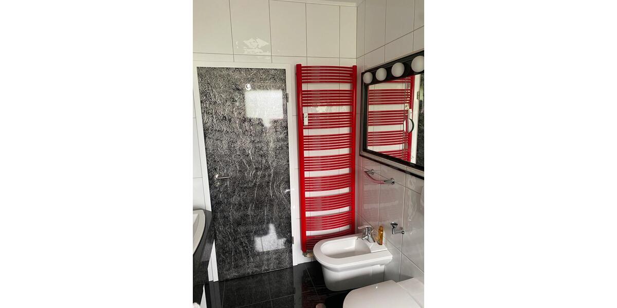 Etagenwohnung Krefeld Benrad - 2 Zimmer, 89 m&sup2;, 210.000&euro; | Angebot:25895083