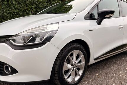 Renault Clio 167.600 km 4.190 &euro; Krefeld 47802