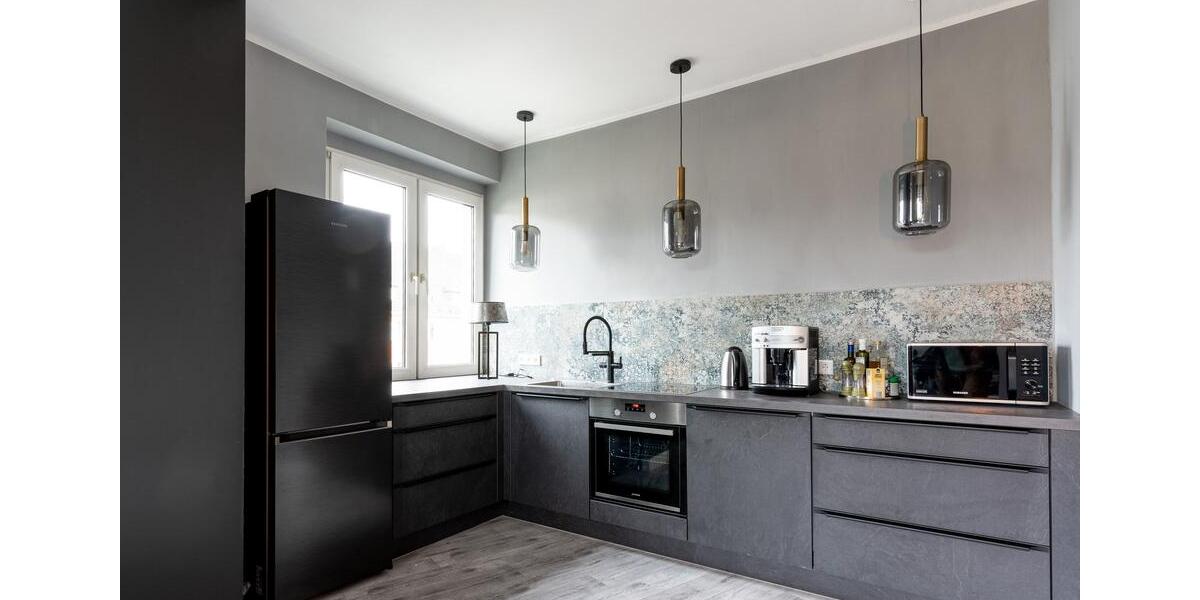 Etagenwohnung Düsseldorf Düsseltal - 3 Zimmer, 100 m&sup2;, 1.800&euro; | Angebot:24979256