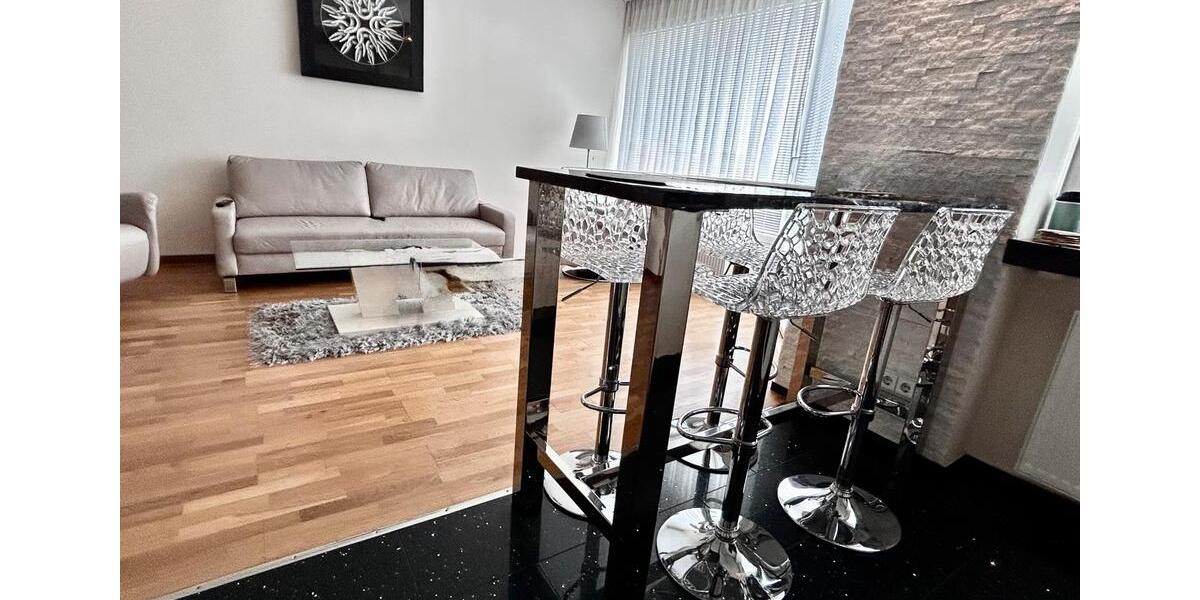 Etagenwohnung Düsseldorf Stadtbezirk 7 - 3 Zimmer, 80 m&sup2;, 1.800&euro; | Angebot:26040993