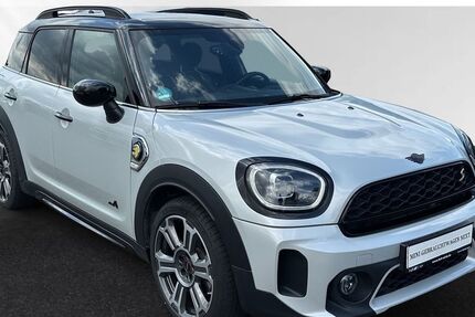 Mini Countryman SE (Cooper) 33.780 km 26.590 &euro; Geldern 47608