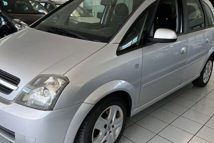 Opel Meriva 118.000 km 2.499 &euro; kevelaer 47623