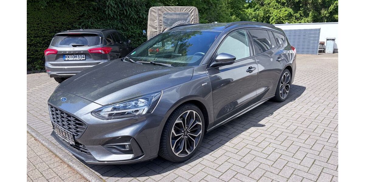 Ford Focus 64.999 km 17.990 &euro; Krefeld 47839