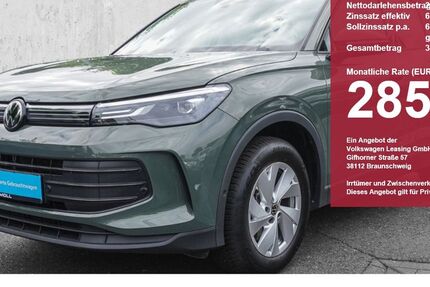 VW Tiguan 13.404 km 29.870 &euro; Düsseldorf 40549