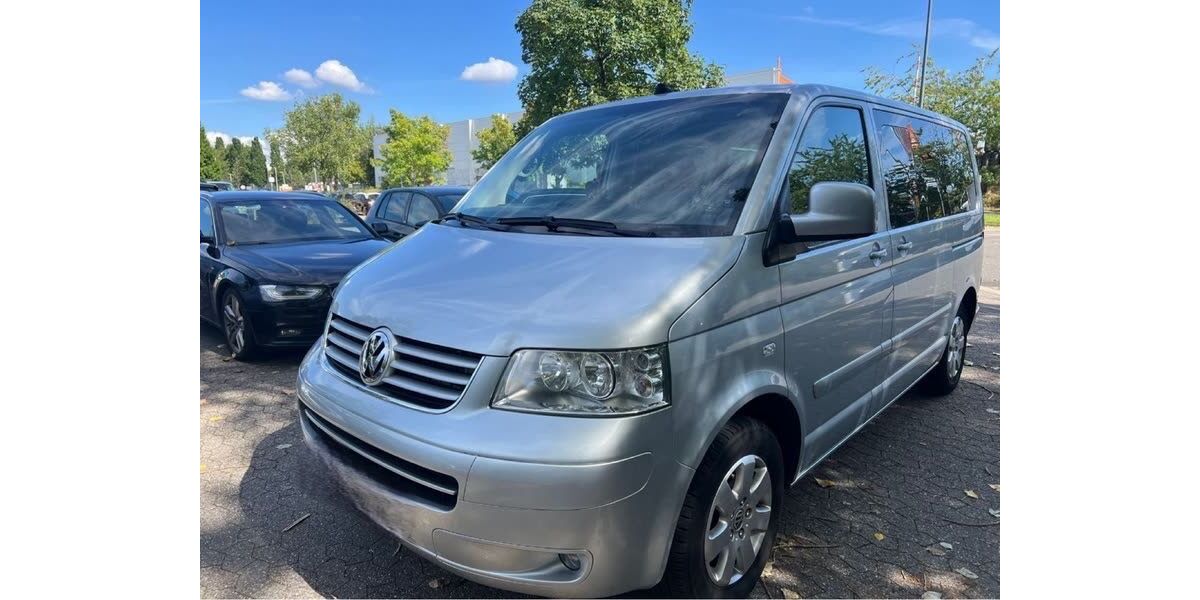 VW T5 Multivan 282.000 km 6.500 &euro; Düsseldorf 40472