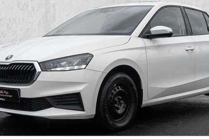 Skoda Fabia 67.204 km 13.440 &euro; Düsseldorf 40474