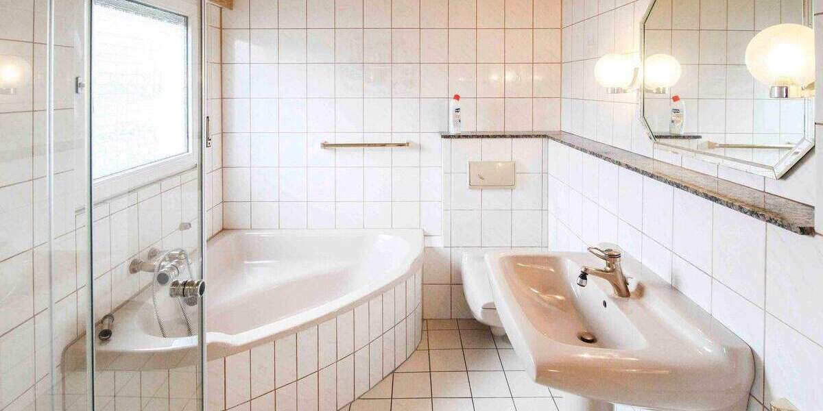 Einfamilienhaus Krefeld Linn - 4 Zimmer, 172.500&euro; | Angebot:25716556