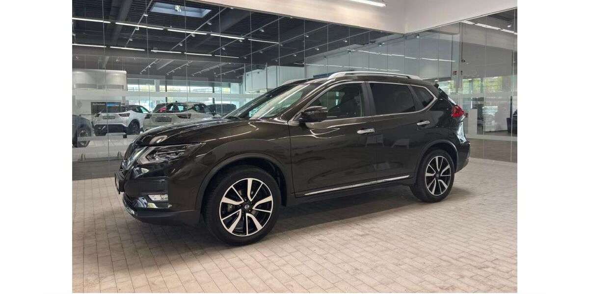 Nissan X-Trail 51.789 km 17.690 &euro; Duisburg 47167