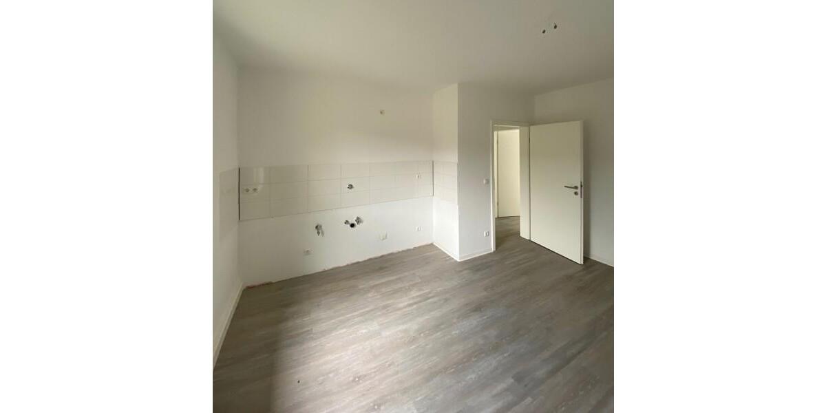 Erdgeschoßwohnung Essen Stadtbezirk VI - 2.5 Zimmer, 63 m&sup2;, 629&euro; | Angebot:26694869