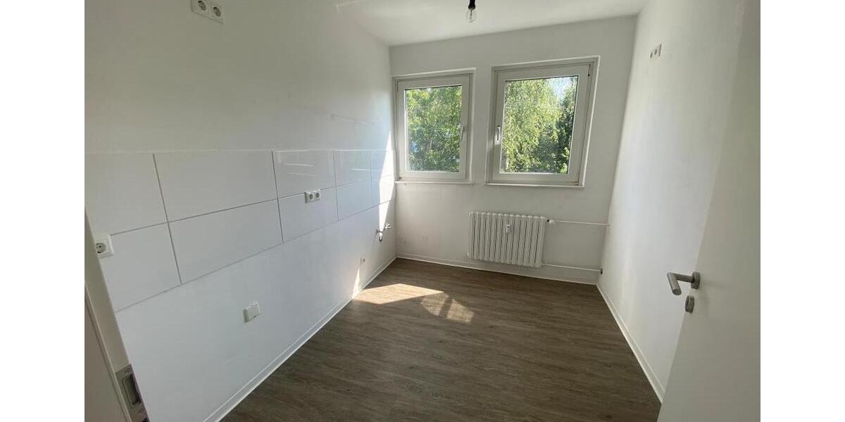 Etagenwohnung Krefeld Benrad - 3 Zimmer, 65 m&sup2;, 560&euro; | Angebot:25861517