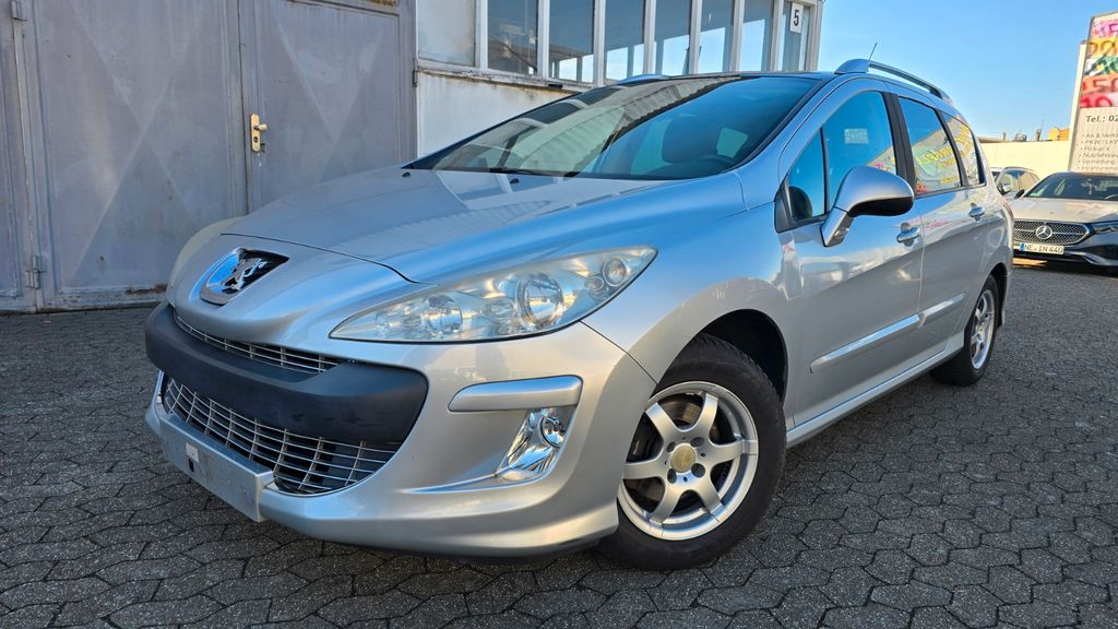 Peugeot 308 226.330 km 3.990 &euro; Neuss 41462