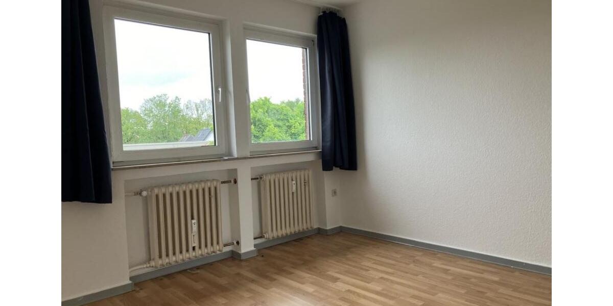 Etagenwohnung Moers - 4 Zimmer, 98 m&sup2;, 737&euro; | Angebot:24774262