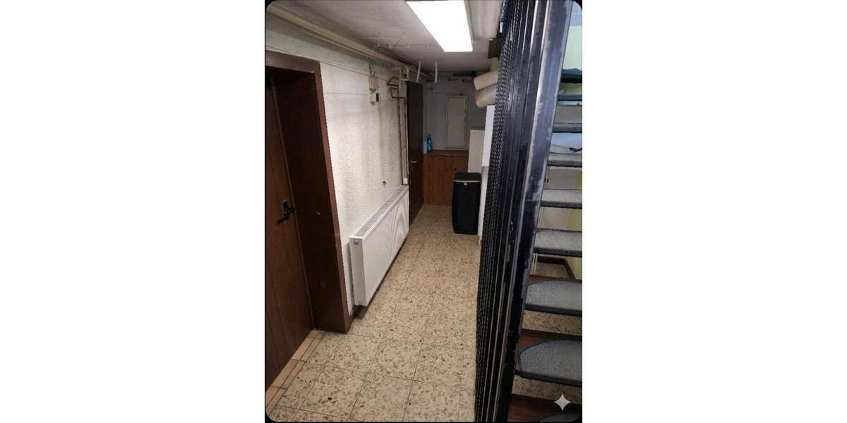 Einfamilienhaus Oberhausen Schmachtendorf - 6 Zimmer, 94 m&sup2;, 1.380&euro; | Angebot:26498379