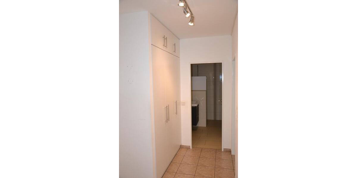 Erdgeschoßwohnung Krefeld Fischeln - 2 Zimmer, 62 m&sup2;, 140.000&euro; | Angebot:25415804