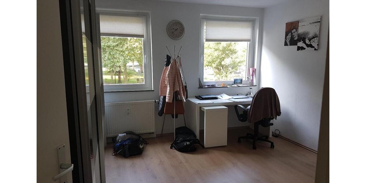 Etagenwohnung Essen Stadtbezirk II - 3 Zimmer, 70 m&sup2;, 875&euro; | Angebot:26705009