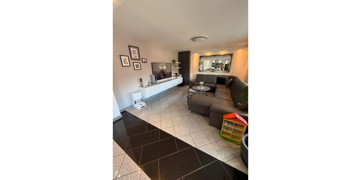 Maisonettenwohnung Nettetal - 4 Zimmer, 130 m&sup2;, 1.400&euro; | Angebot:26049830