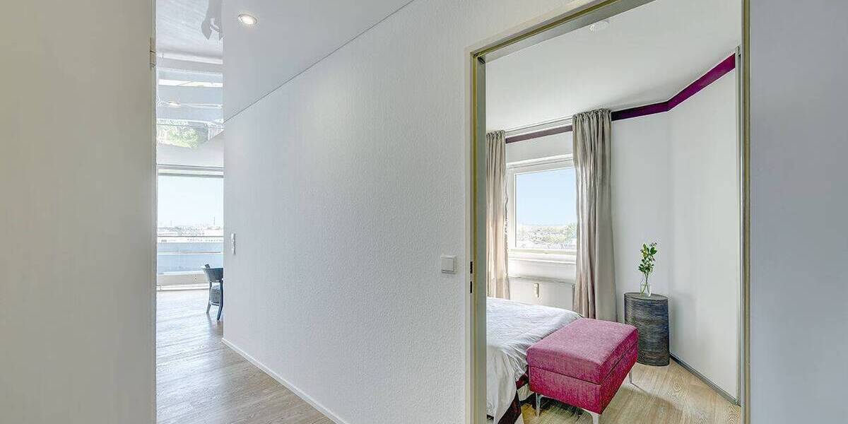 Etagenwohnung Düsseldorf Golzheim - 2 Zimmer, 65 m&sup2;, 385.000&euro; | Angebot:26731330