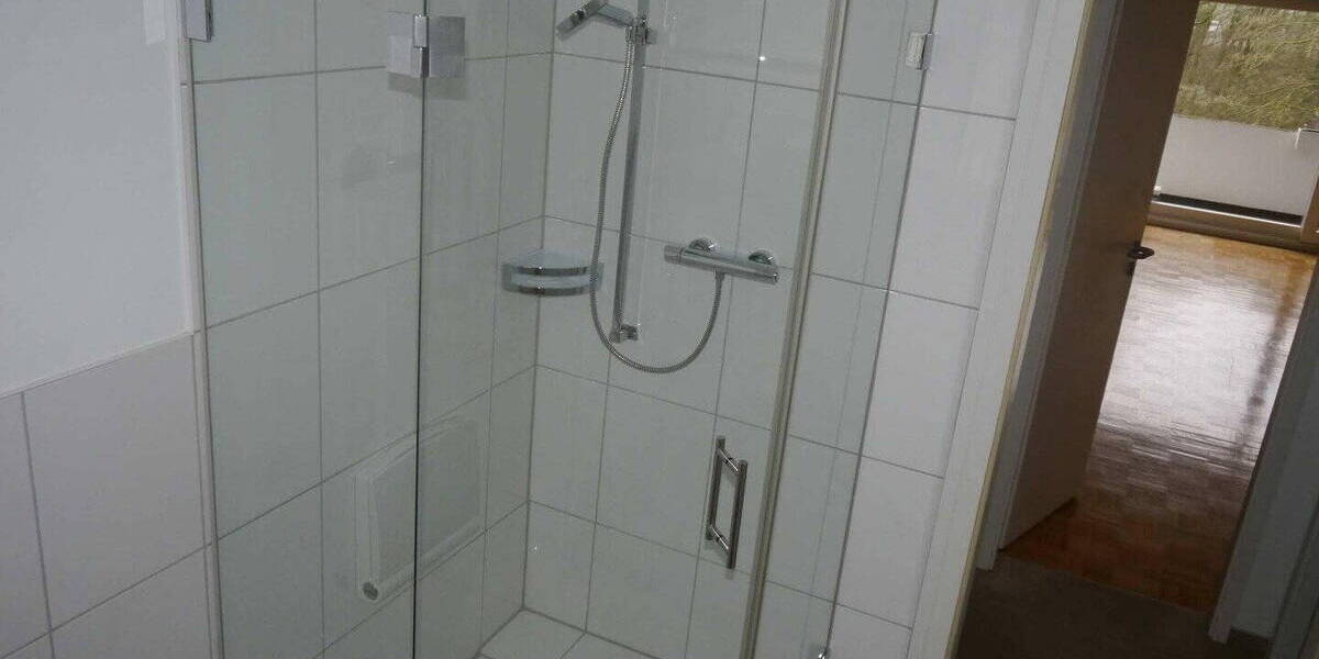 Etagenwohnung Mülheim an der Ruhr Saarn - 3 Zimmer, 95 m&sup2;, 255.000&euro; | Angebot:26512861