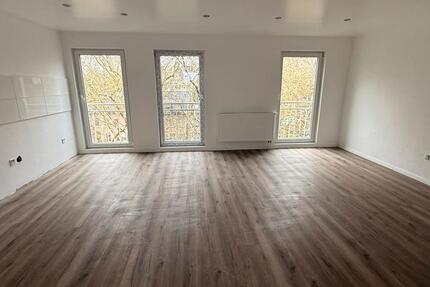 Wohnung Duisburg Duisburg-Mitte - 2 Zimmer, 60 m&sup2;, 790&euro; | Angebot:25883677