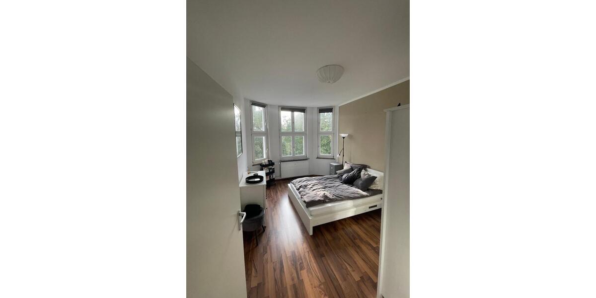 Etagenwohnung Essen Stadtkern - 2 Zimmer, 49 m&sup2;, 460&euro; | Angebot:25960324