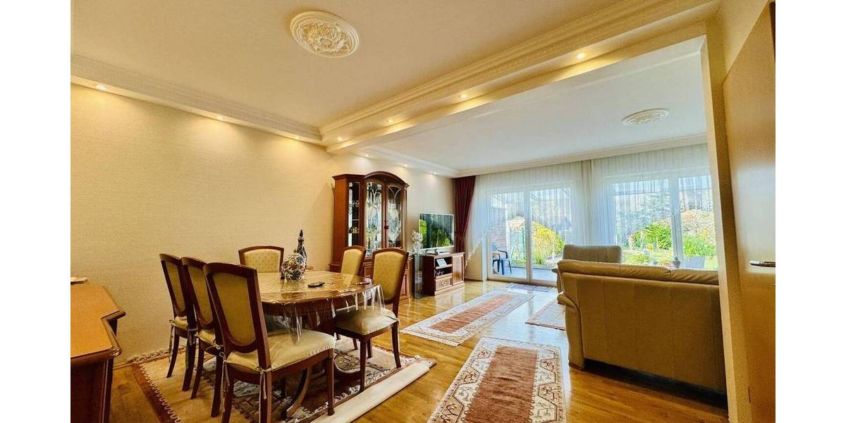 Reihenendhaus Krefeld Fischeln - 5 Zimmer, 121 m&sup2;, 480.000&euro; | Angebot:25743747
