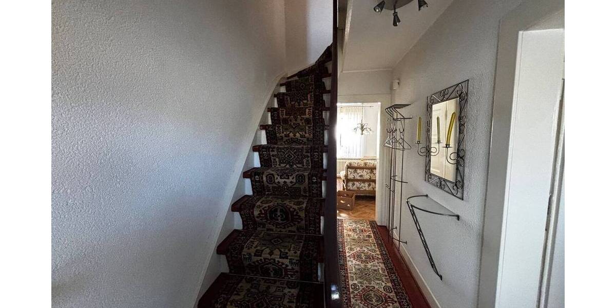 Reihenmittelhaus Krefeld Benrad-Süd - 3 Zimmer, 76 m&sup2;, 199.000&euro; | Angebot:26065674