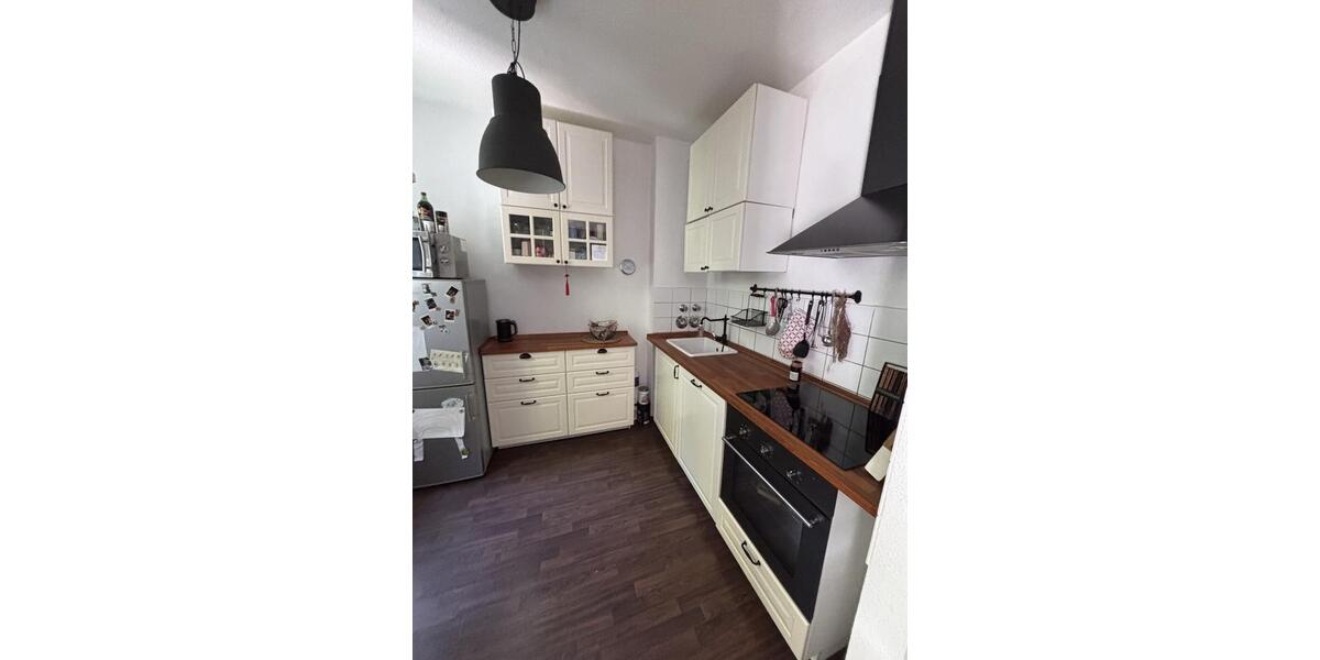 Erdgeschoßwohnung Essen Stadtbezirk III - 2.5 Zimmer, 50 m&sup2;, 454&euro; | Angebot:26389106