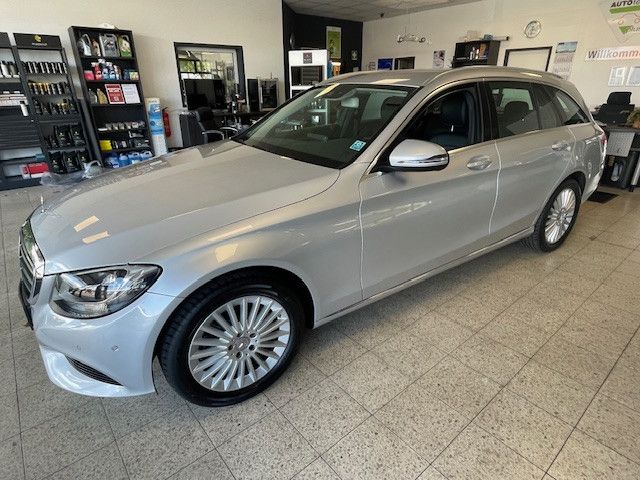 Mercedes-Benz C 220 119.390 km 17.900 &euro; Duisburg 47138