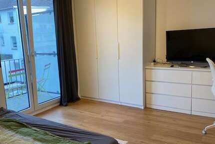 Wohnung Krefeld Krefeld-Mitte - 1 Zimmer, 33 m&sup2;, 325&euro; | Angebot:25956211