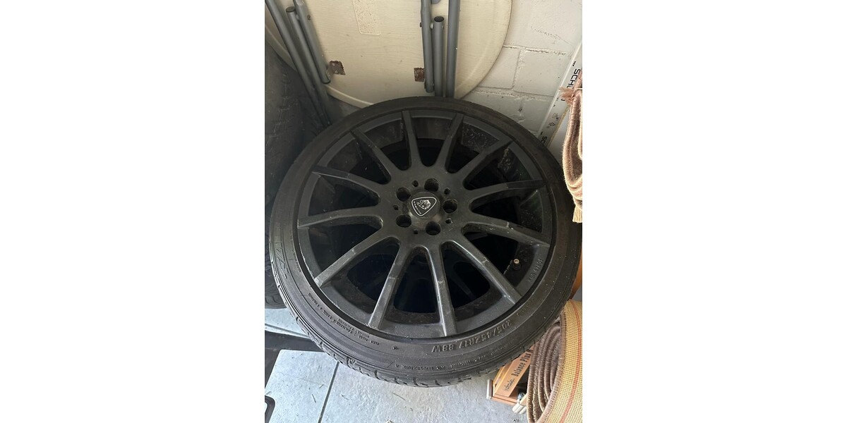 VW Golf 135.000 km 1.200 &euro; Essen 45121