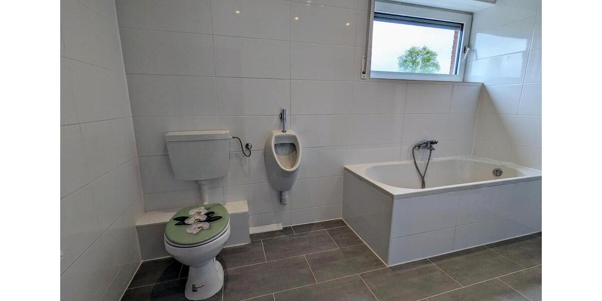 Doppelhaushälfte Dinslaken Lohberg - 4 Zimmer, 124 m&sup2;, 1.850&euro; | Angebot:26523211